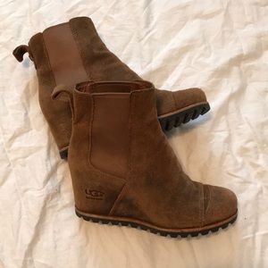 UGG brown Pax suede ankle boots waterproof